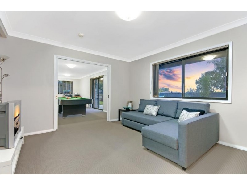 15 Caithness Crescent, Winston Hills NSW 2153