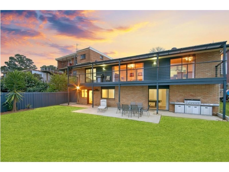 15 Caithness Crescent, Winston Hills NSW 2153