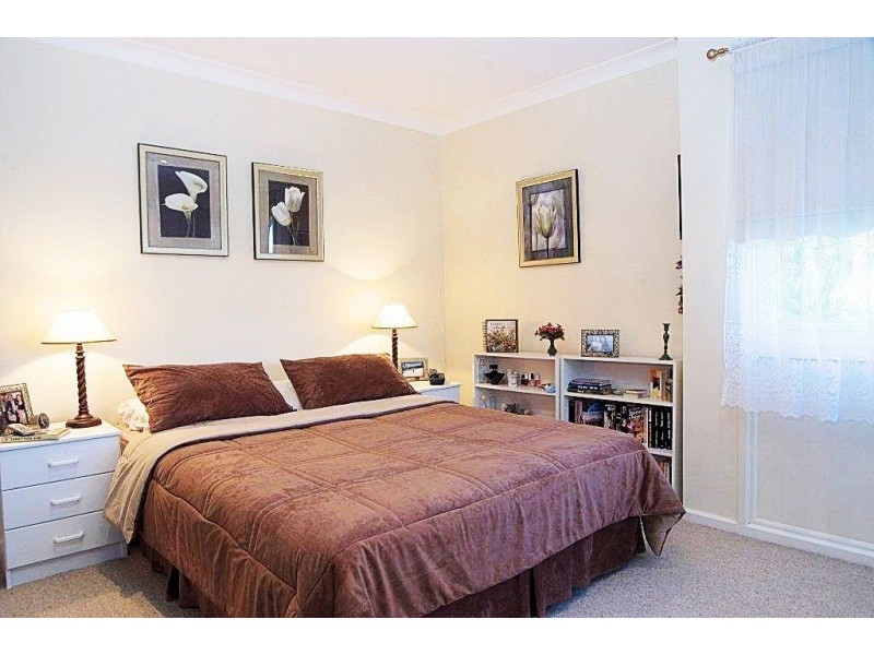 11 Caroline Chisholm Drive, Winston Hills NSW 2153