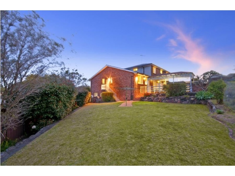23 Brokenwood Place, Baulkham Hills NSW 2153