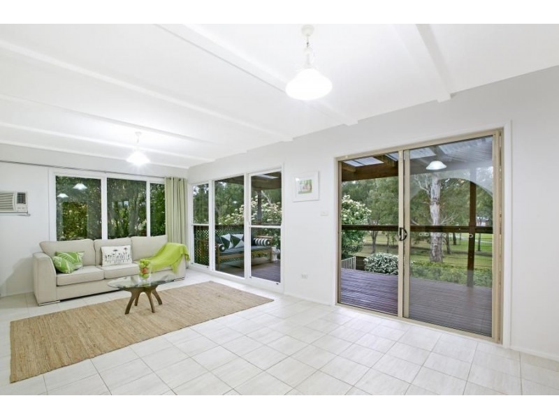 12 Glanmire Road, Baulkham Hills NSW 2153