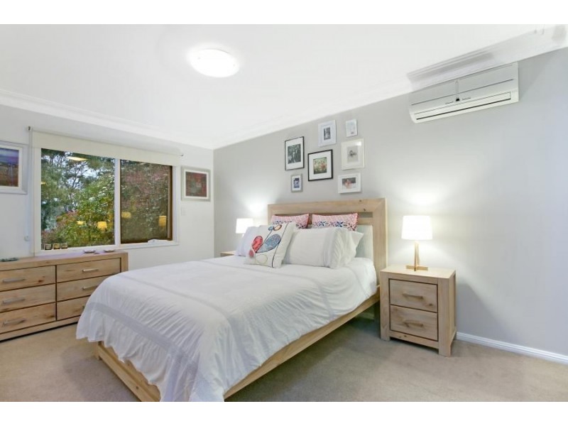 12 Glanmire Road, Baulkham Hills NSW 2153