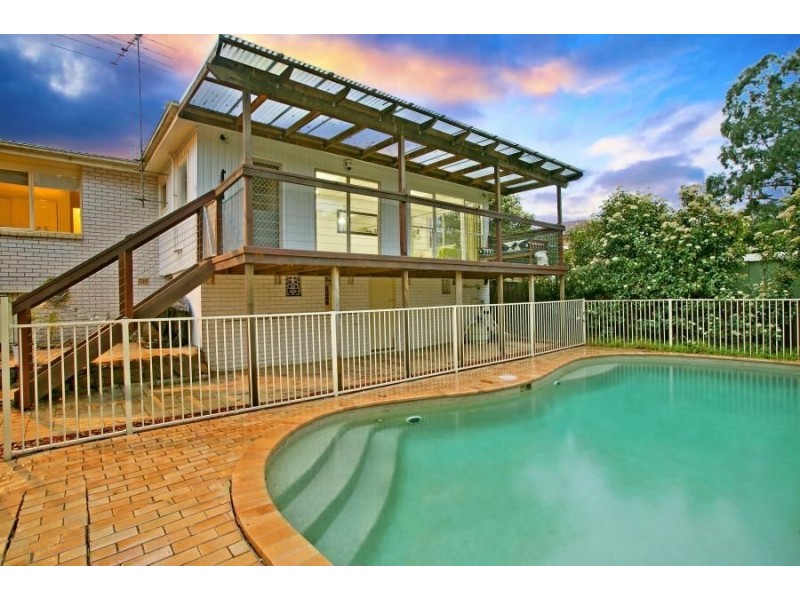 12 Glanmire Road, Baulkham Hills NSW 2153