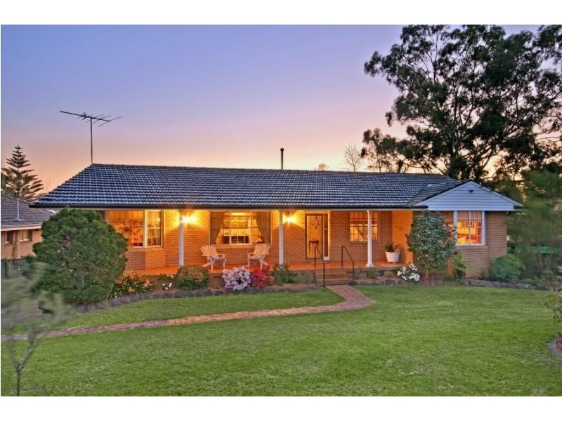 42 Buckingham Road, Baulkham Hills NSW 2153