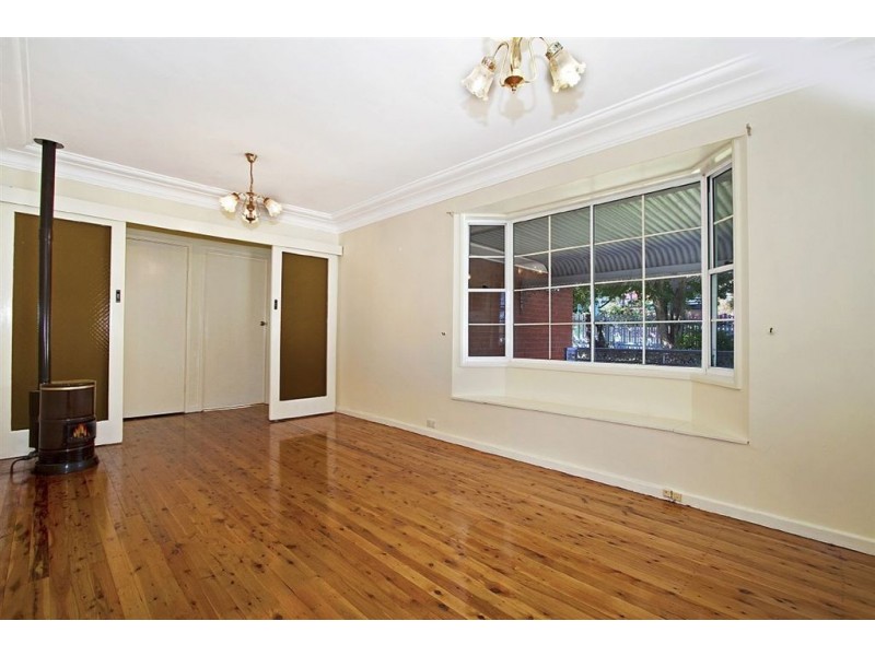 13 Fairfield Road, Woodpark NSW 2164