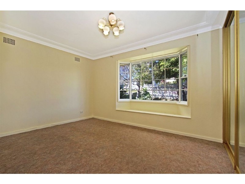 13 Fairfield Road, Woodpark NSW 2164