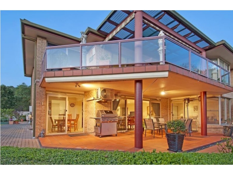 25 Castle Pines Drive, Baulkham Hills NSW 2153