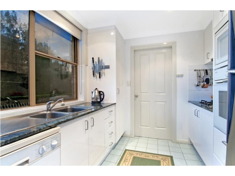 25 Castle Pines Drive, Baulkham Hills NSW 2153