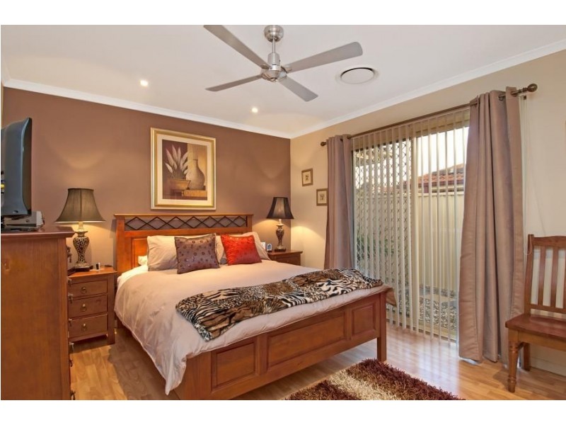 16 Harcourt Grove, Glenwood NSW 2768