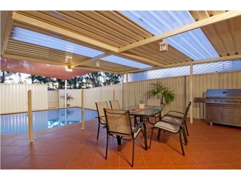 16 Harcourt Grove, Glenwood NSW 2768