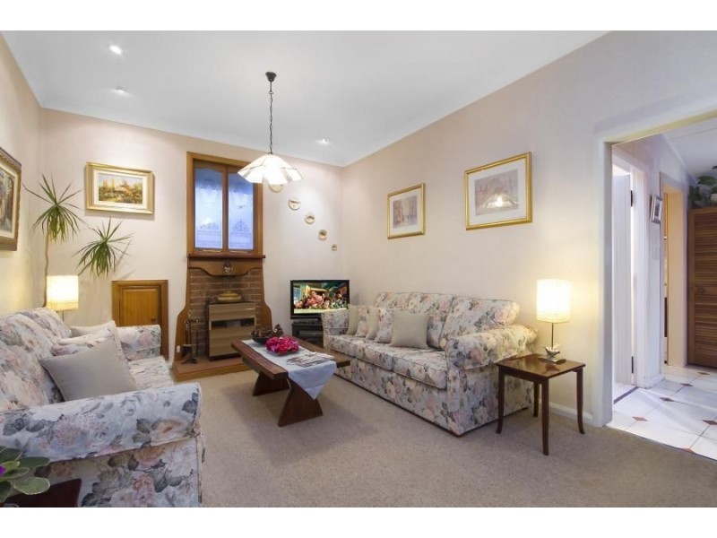 11 Murray Street, Northmead NSW 2152