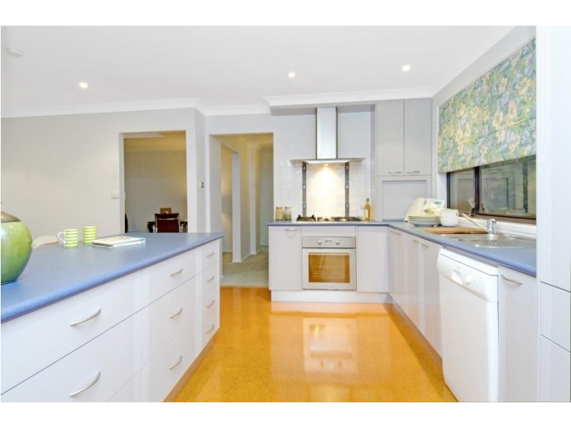 11 Templeton Crescent, Baulkham Hills NSW 2153