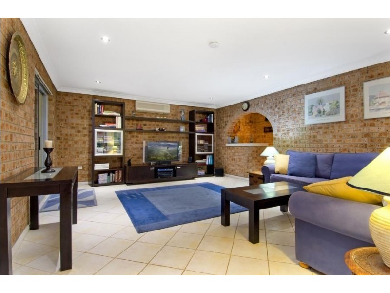 16 Gleeson Avenue, Baulkham Hills NSW 2153