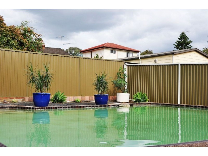 40 Sarah Crescent, Baulkham Hills NSW 2153