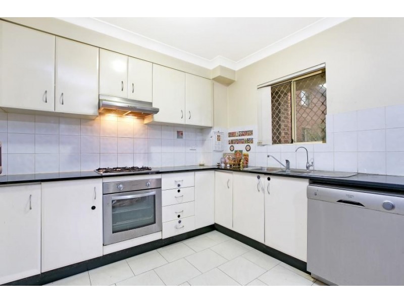 C4/88-98 Marsden Street, Parramatta NSW 2150