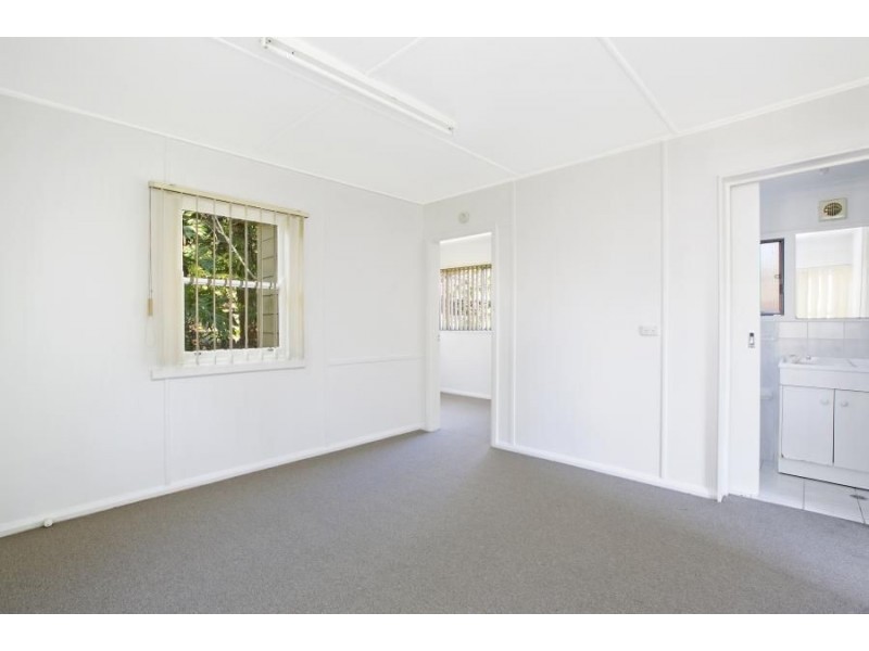 6 Sunnymeade Close, Asquith NSW 2077