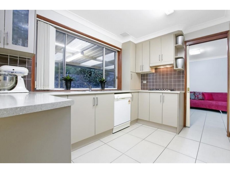 6 Albion Place, Baulkham Hills NSW 2153