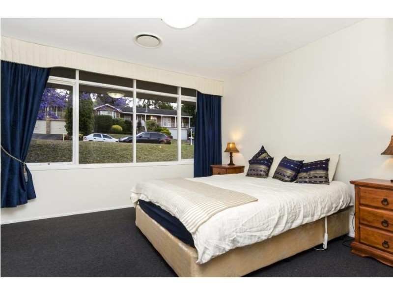 4 Bangalow Place, Baulkham Hills NSW 2153