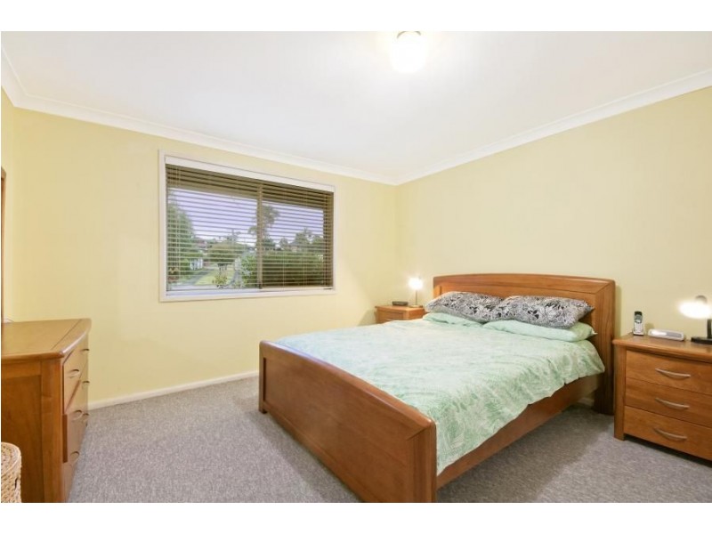 11 Athabaska Avenue, Seven Hills NSW 2147