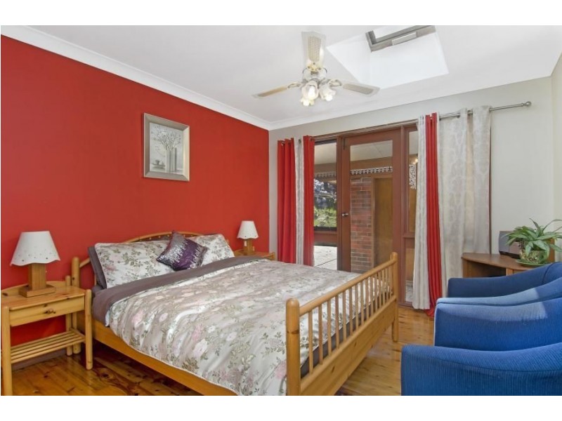 1 Palace Road, Baulkham Hills NSW 2153