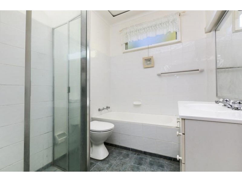 2 Joan Place, Baulkham Hills NSW 2153