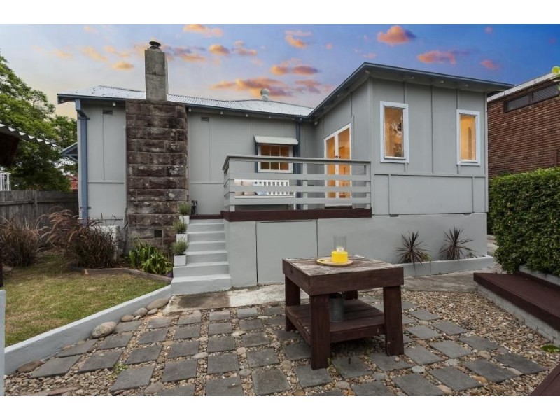 24 Linton Street, Baulkham Hills NSW 2153