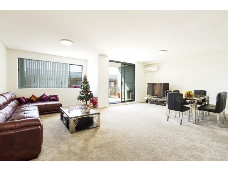 132/23-35 Crane Road, Castle Hill NSW 2154