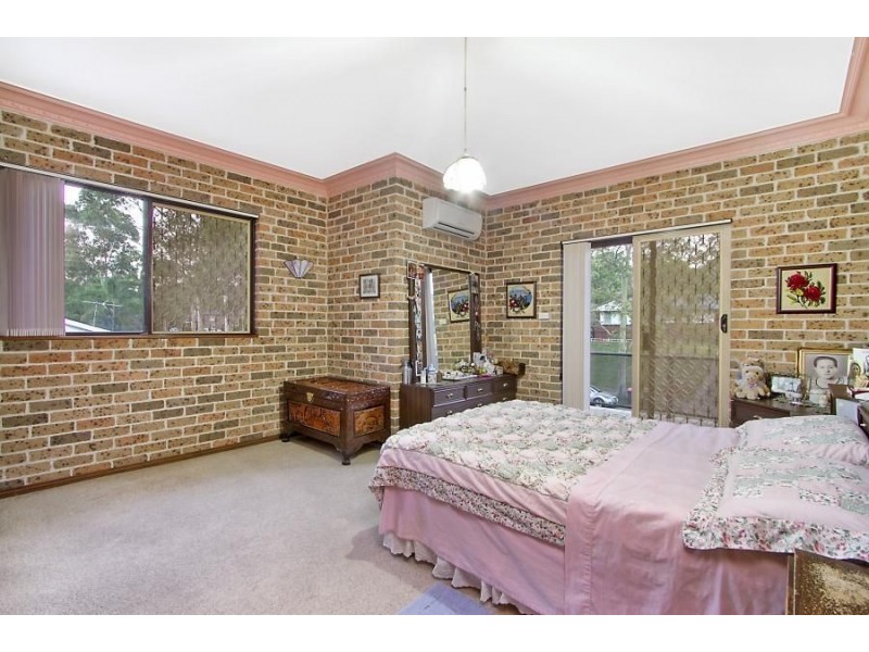 221 Madagascar Drive, Kings Park NSW 2148