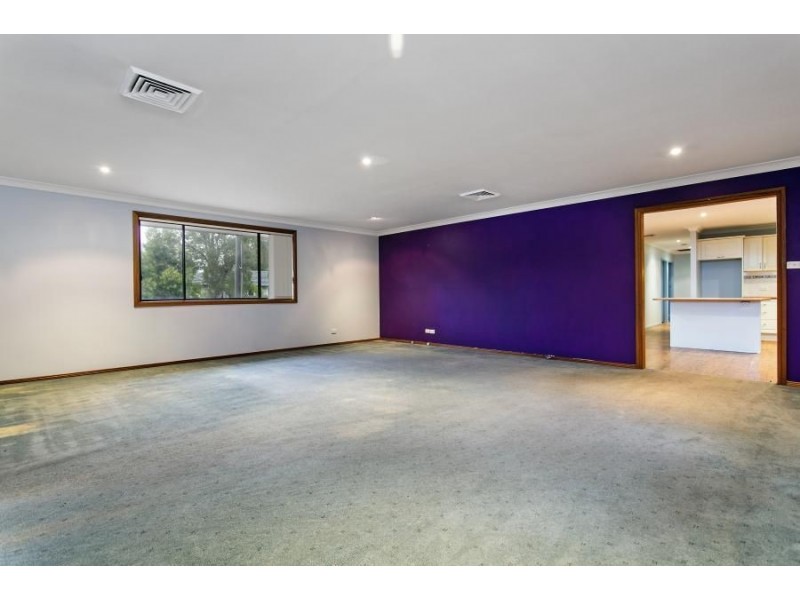 2 Mulheron Avenue, Baulkham Hills NSW 2153