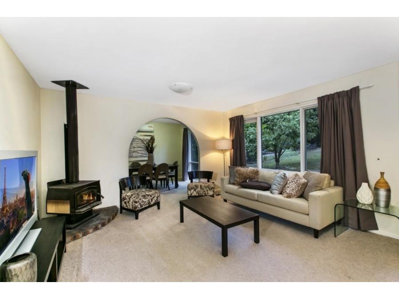 4 Randal Crescent, North Rocks NSW 2151