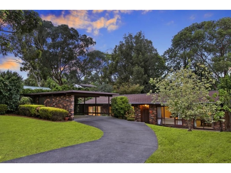 4 Randal Crescent, North Rocks NSW 2151