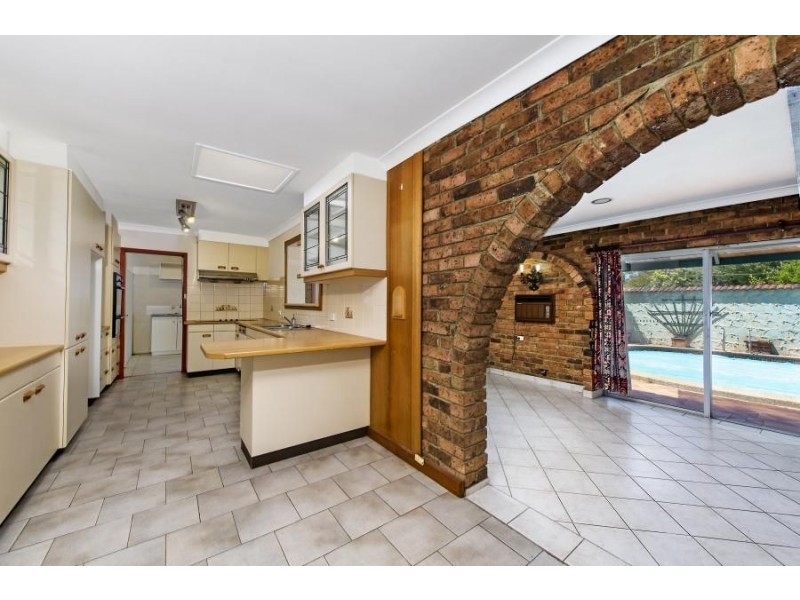 13 Jasper Road, Baulkham Hills NSW 2153