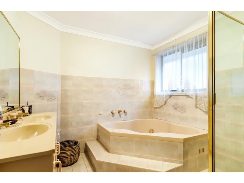 2 Claire Place, Baulkham Hills NSW 2153