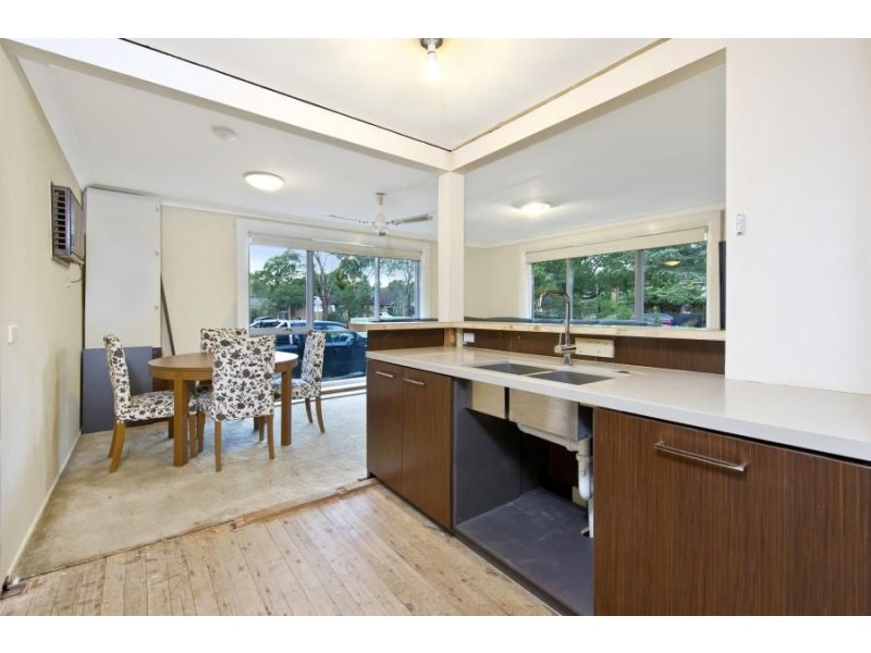 12 Briscoe Crescent, Kings Langley NSW 2147