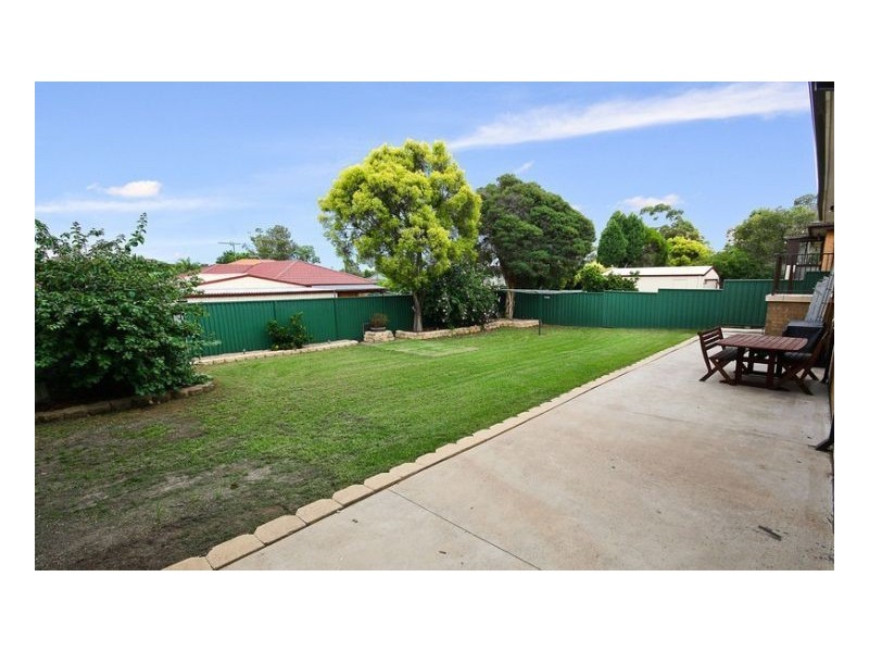 22 Chatsworth Road, St Clair NSW 2759