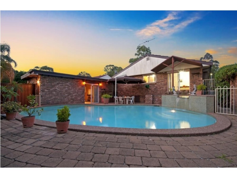 261 Madagascar Drive, Kings Park NSW 2148