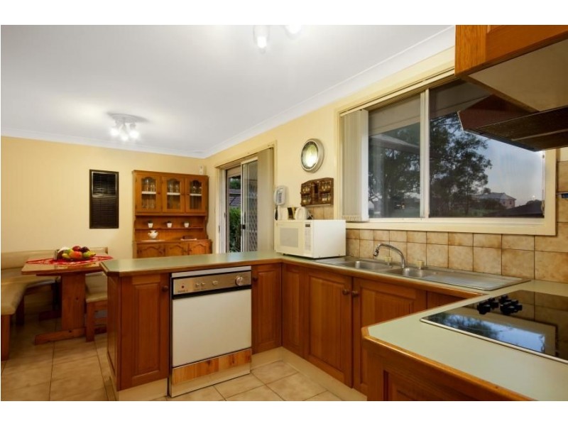 261 Madagascar Drive, Kings Park NSW 2148