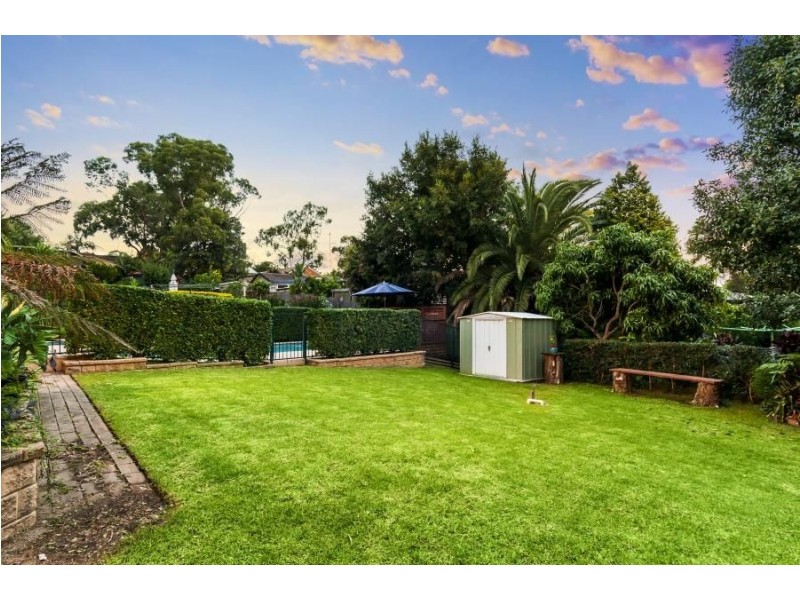 3 Gordonia Grove, Baulkham Hills NSW 2153