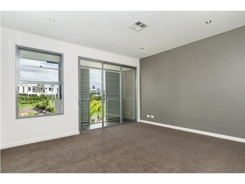 17 Central Park Avenue, Bella Vista NSW 2153