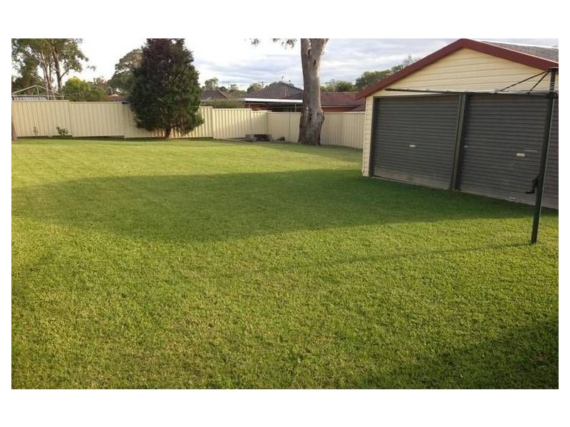 80 Oxford Street, Cambridge Park NSW 2747