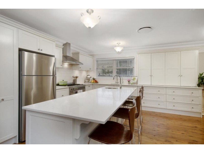 6 Hayes Avenue, Northmead NSW 2152