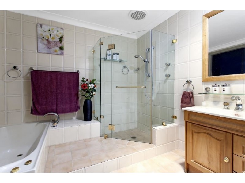 3 Carlton Road, North Rocks NSW 2151