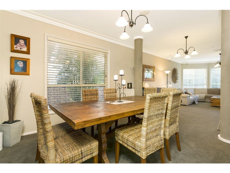 28 Eastbourne Way, Bella Vista NSW 2153