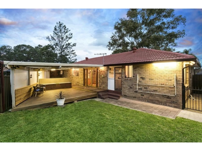 252 Madagascar Drive, Kings Park NSW 2148