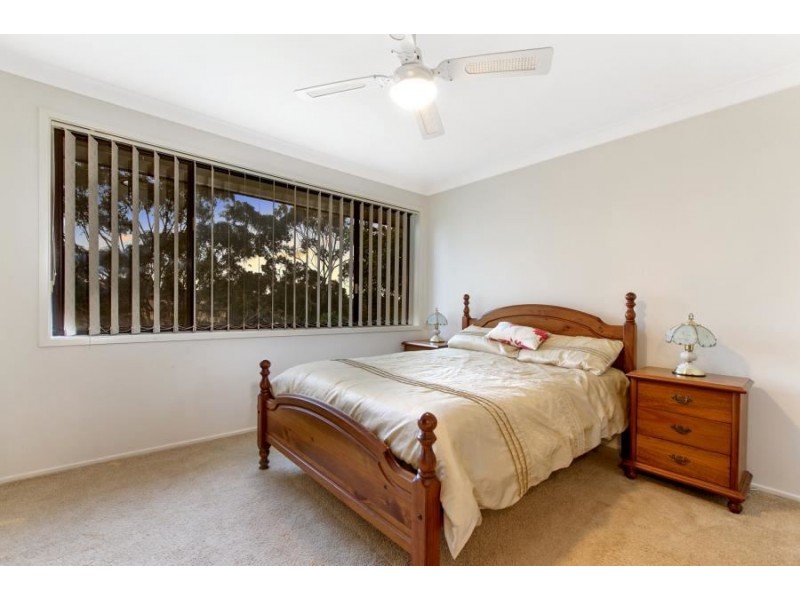 8 Holburn Crescent, Kings Langley NSW 2147