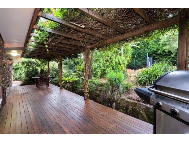 6 Raine Avenue, North Rocks NSW 2151