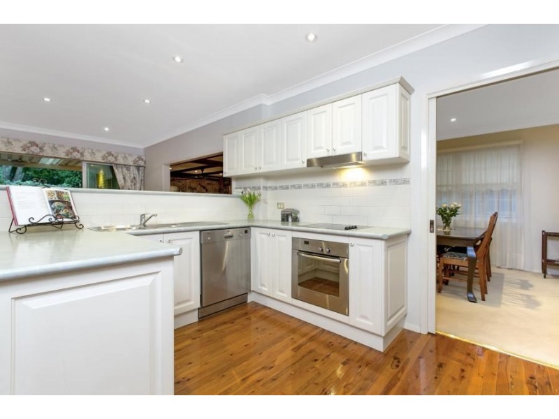 3 Glanmire Road, Baulkham Hills NSW 2153