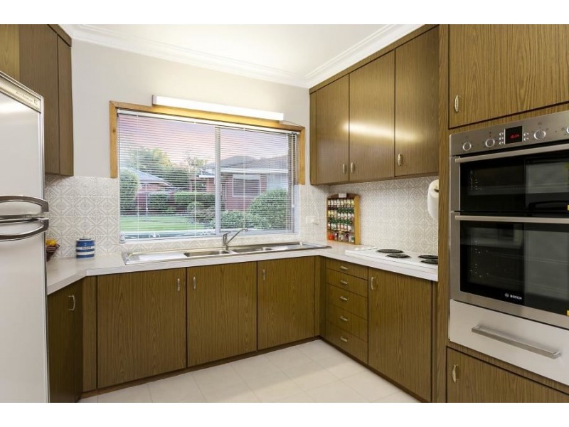 8 Mulheron Avenue, Baulkham Hills NSW 2153