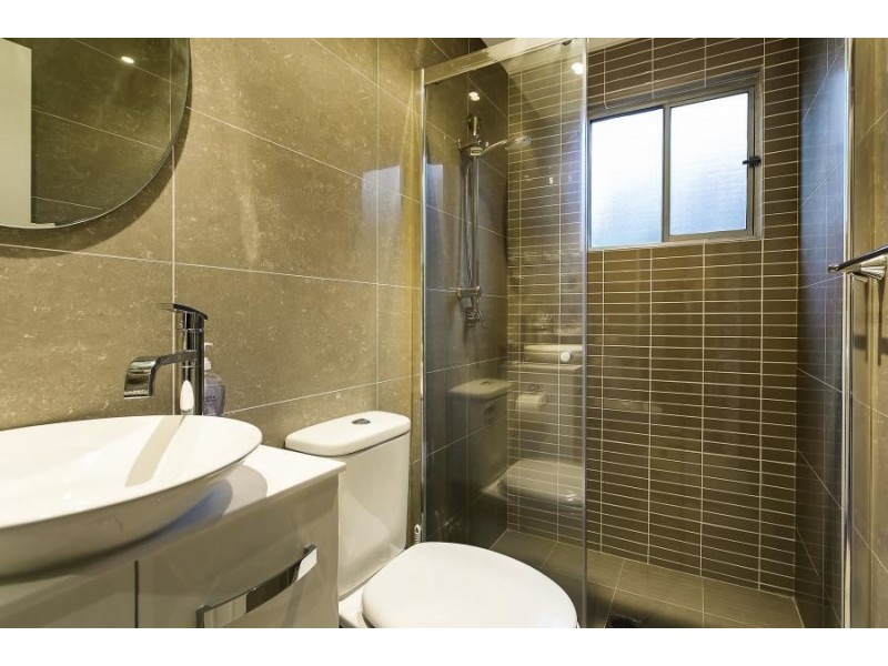 8 Mulheron Avenue, Baulkham Hills NSW 2153