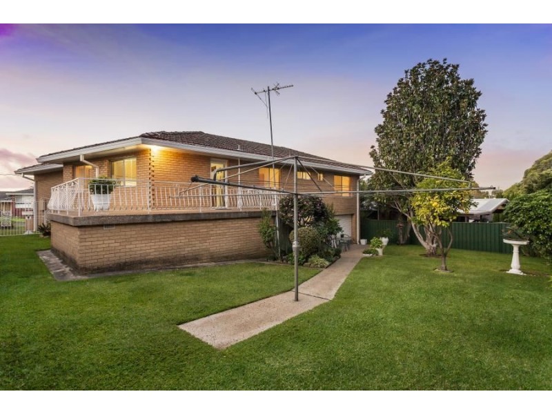 8 Mulheron Avenue, Baulkham Hills NSW 2153